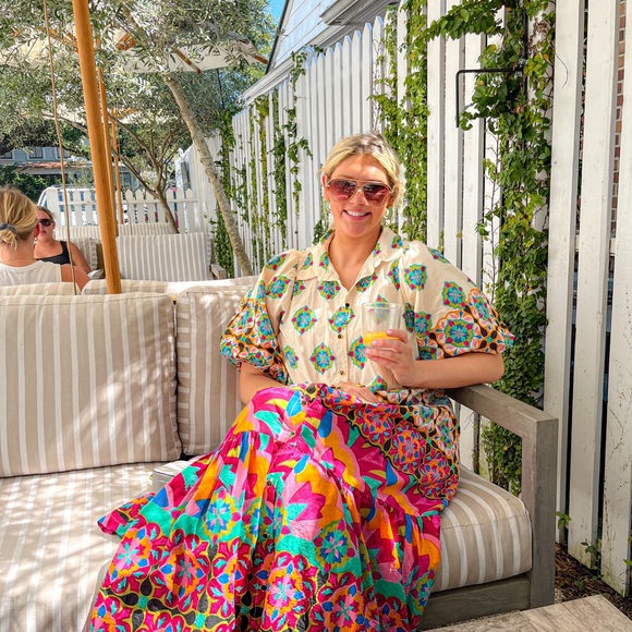 Meet your Posher, Katie - Picture 3 of 6